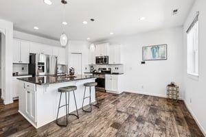 32nd St NW-0606-017.jpg