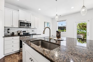 32nd St NW-0606-018.jpg