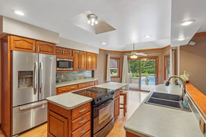 Traci Ln-S2805-017.jpg