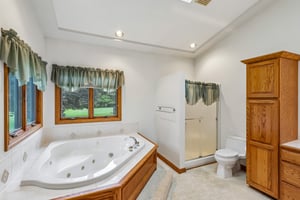 Traci Ln-S2805-033.jpg