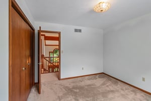 Traci Ln-S2805-055.jpg