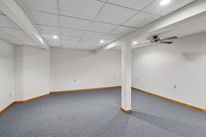 Traci Ln-S2805-059.jpg