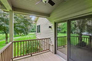 Traci Ln-S2805-067.jpg