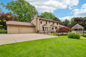 Traci Ln-S2805-070.jpg