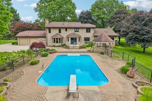 Traci Ln-S2805-091.jpg