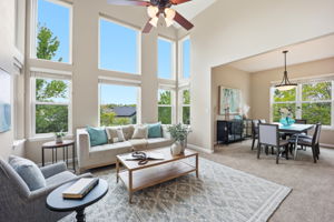 Living Room / Dining Room