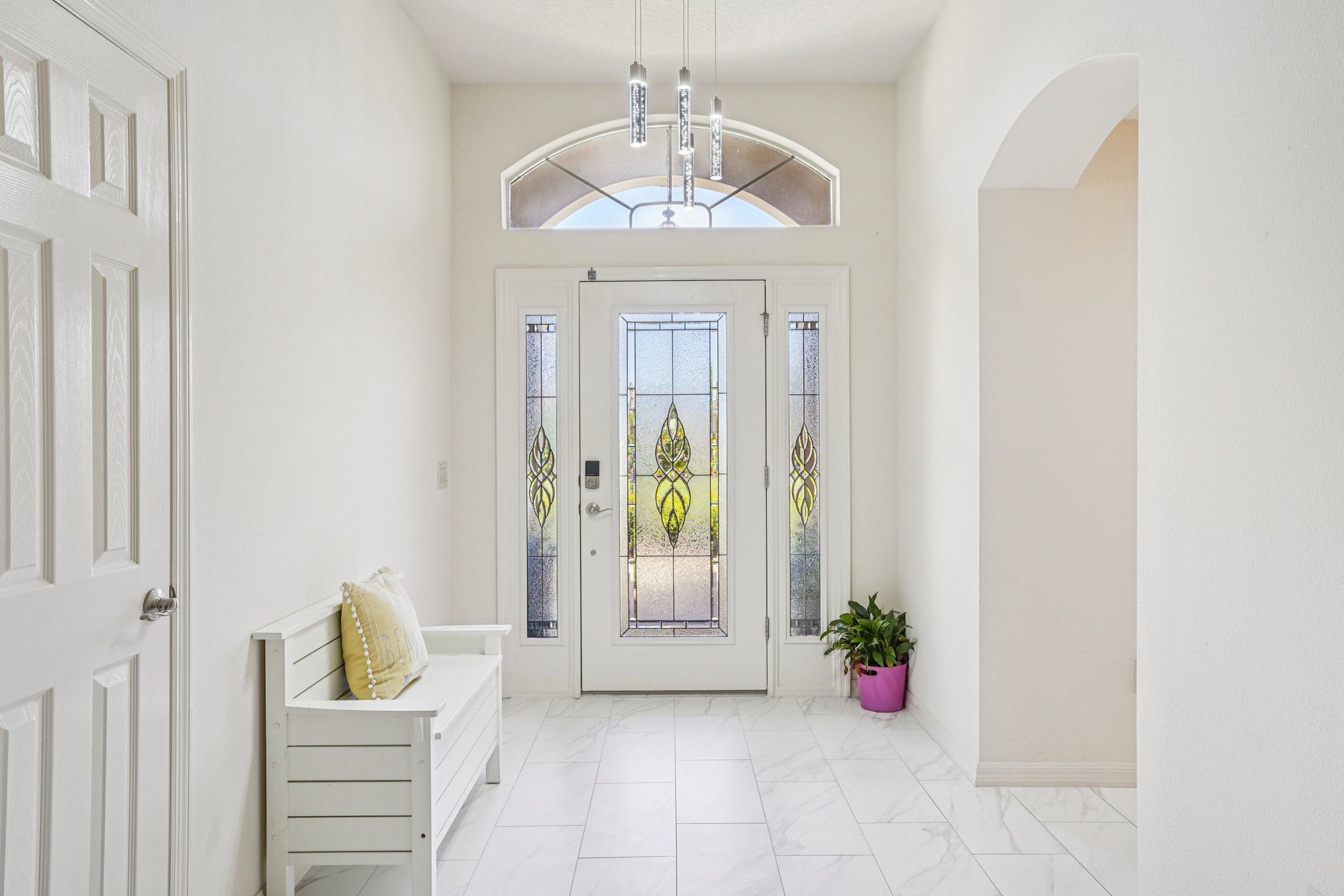 Lake Miona Way-S1604-006.jpg