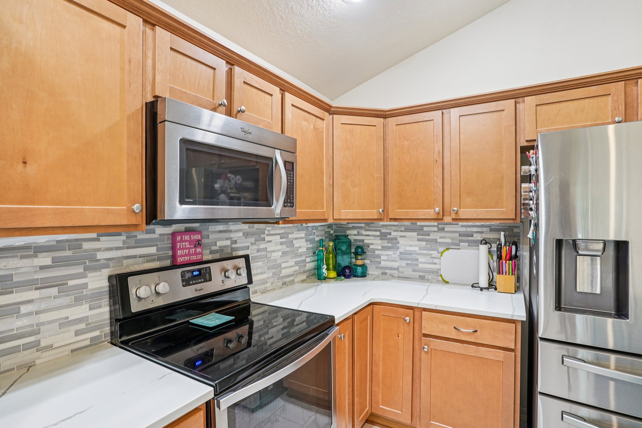 Lake Miona Way-S1604-016.jpg