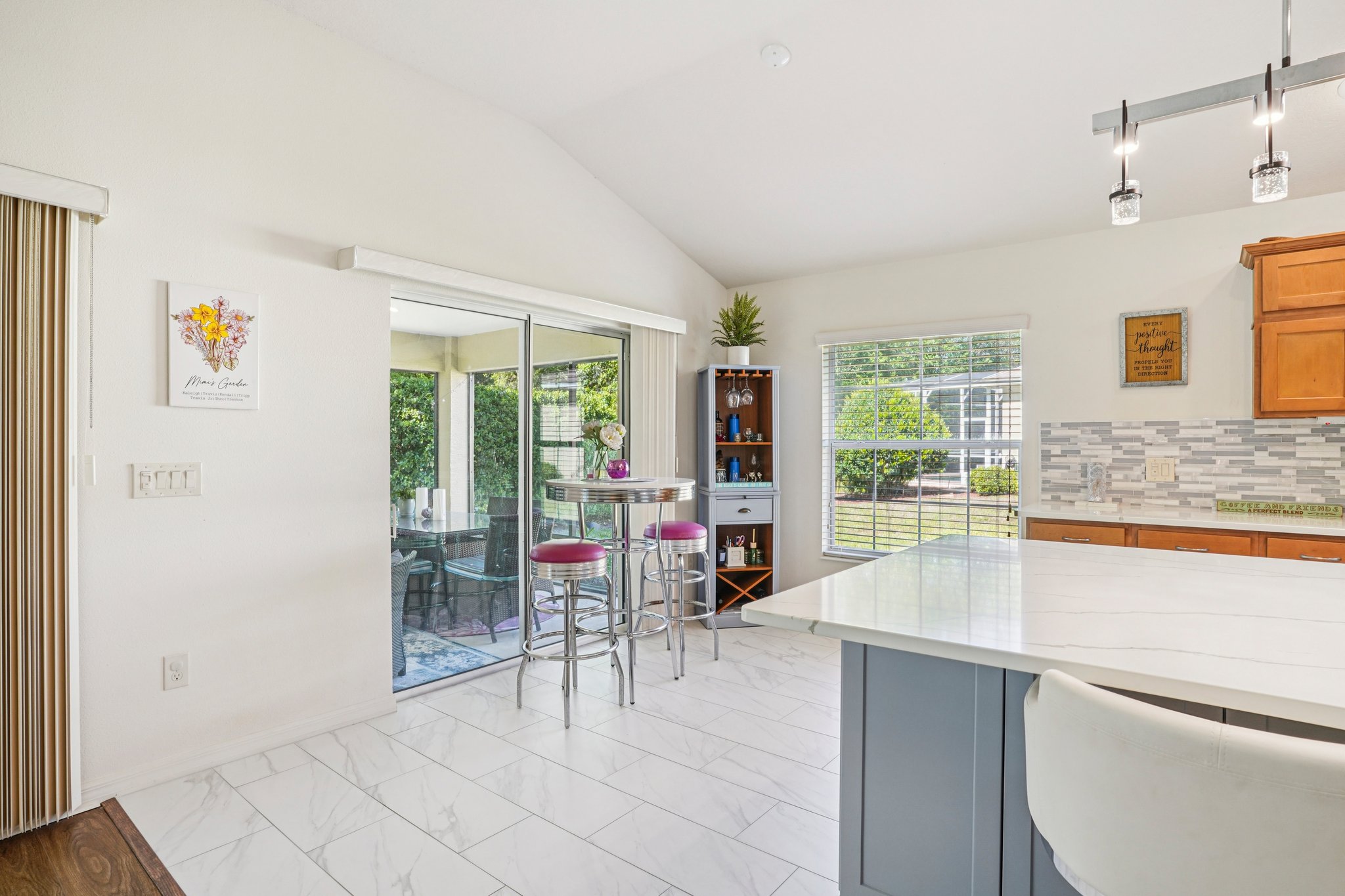 Lake Miona Way-S1604-018.jpg