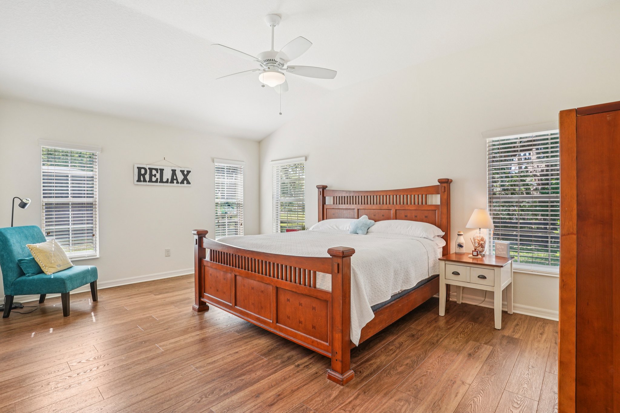 Lake Miona Way-S1604-024.jpg