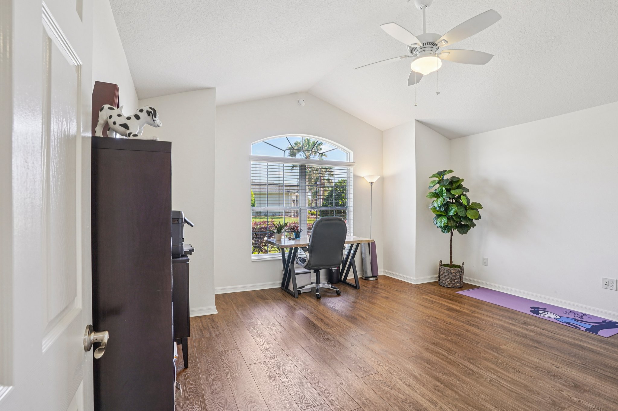 Lake Miona Way-S1604-034.jpg