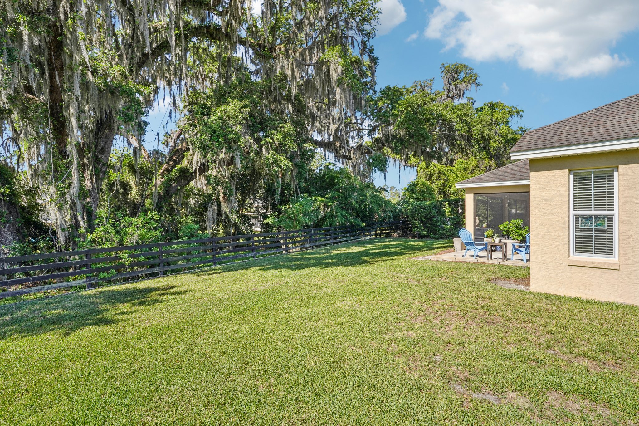 Lake Miona Way-S1604-044.jpg