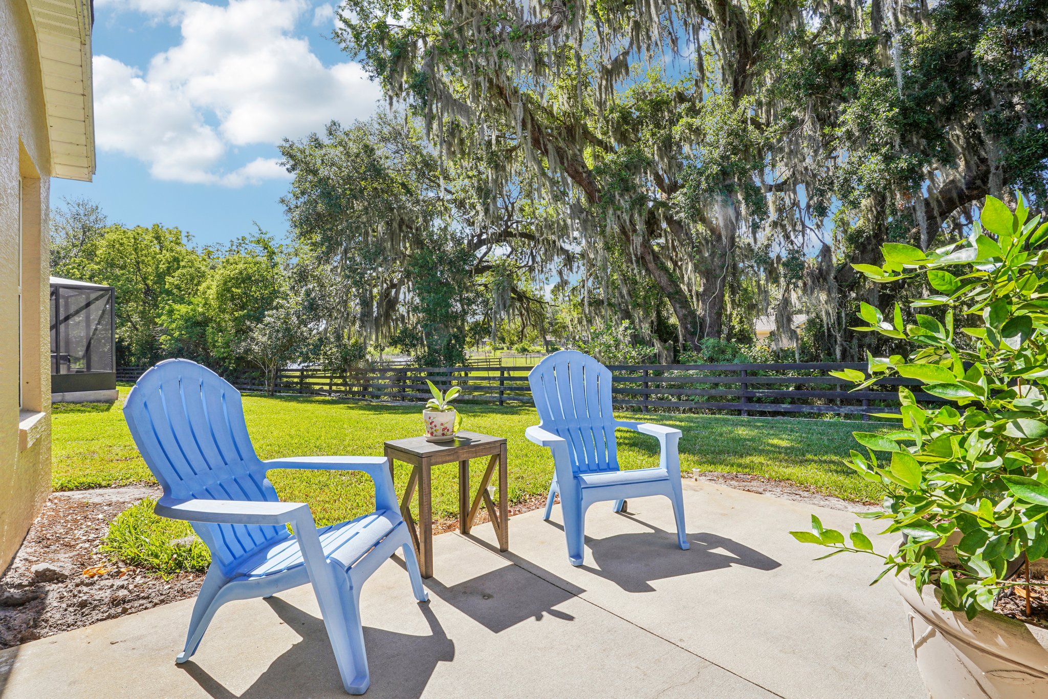 Lake Miona Way-S1604-046.jpg