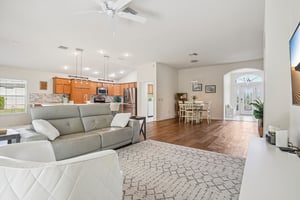 Lake Miona Way-S1604-011.jpg