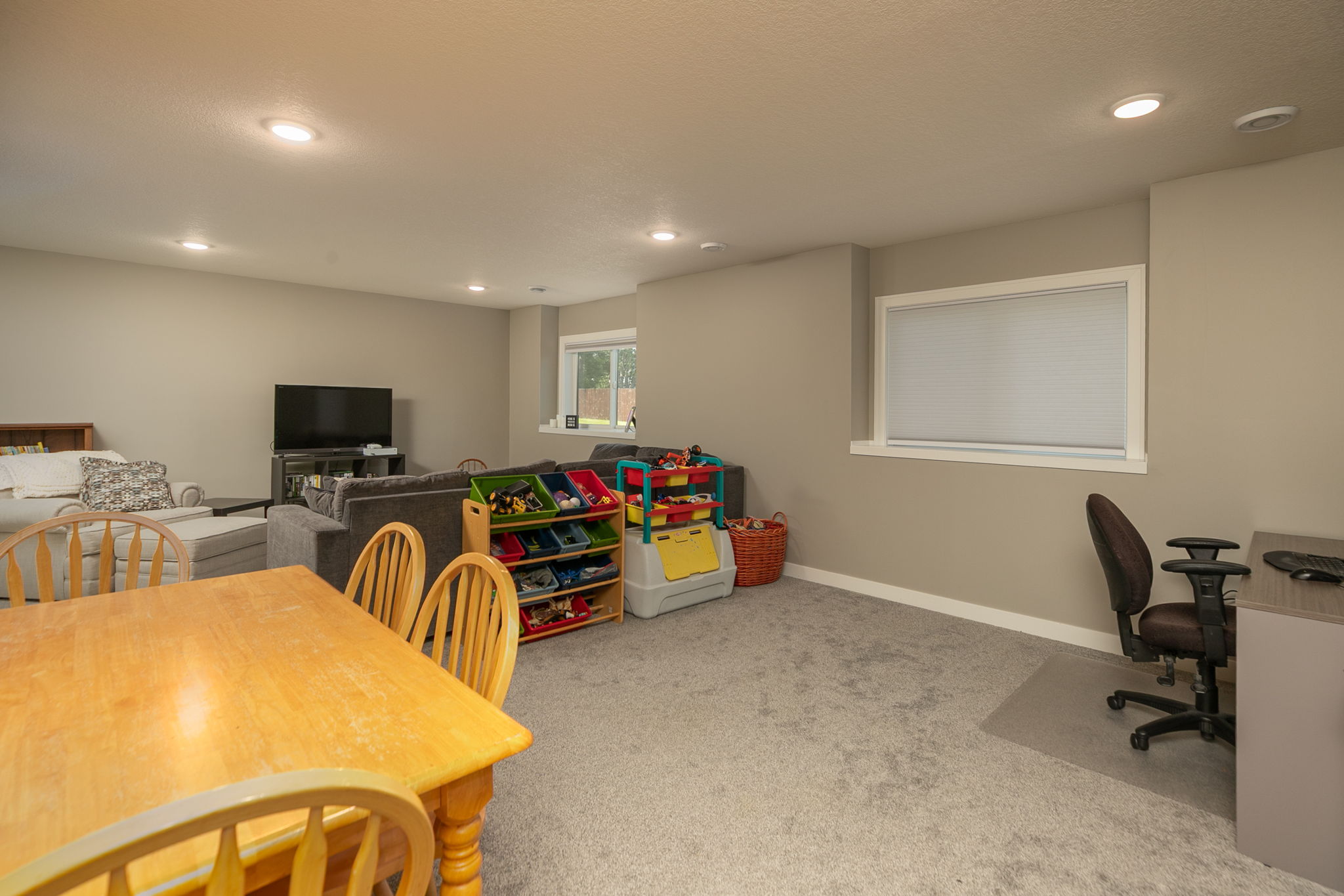 27-Family Room
