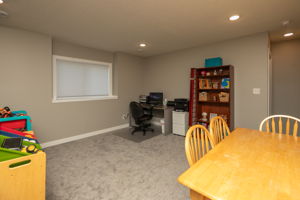 28-Family Room