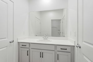  Photo 32