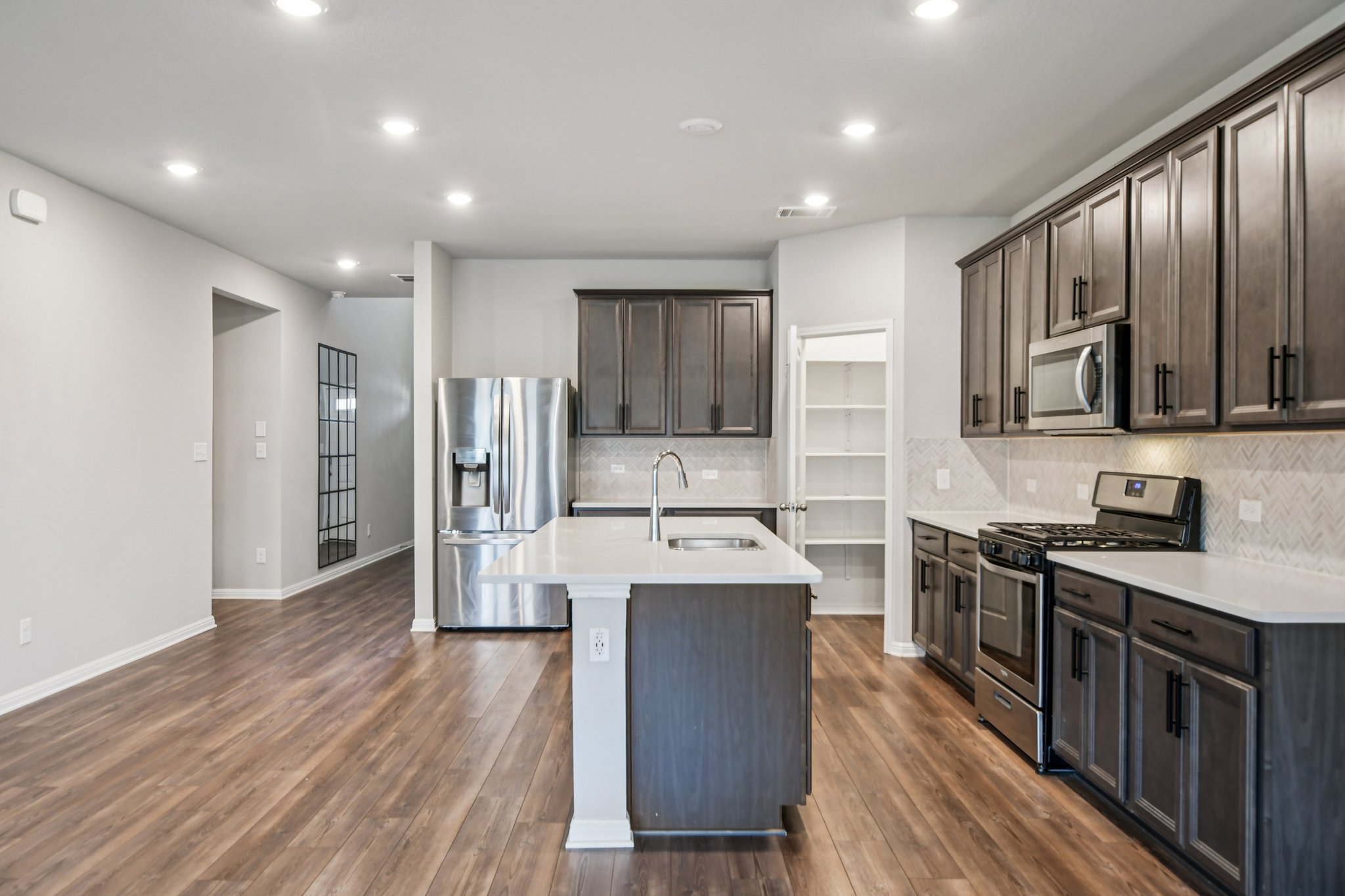 Guadalupe Bass Rd-S1107-008.jpg