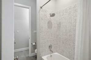  Photo 24