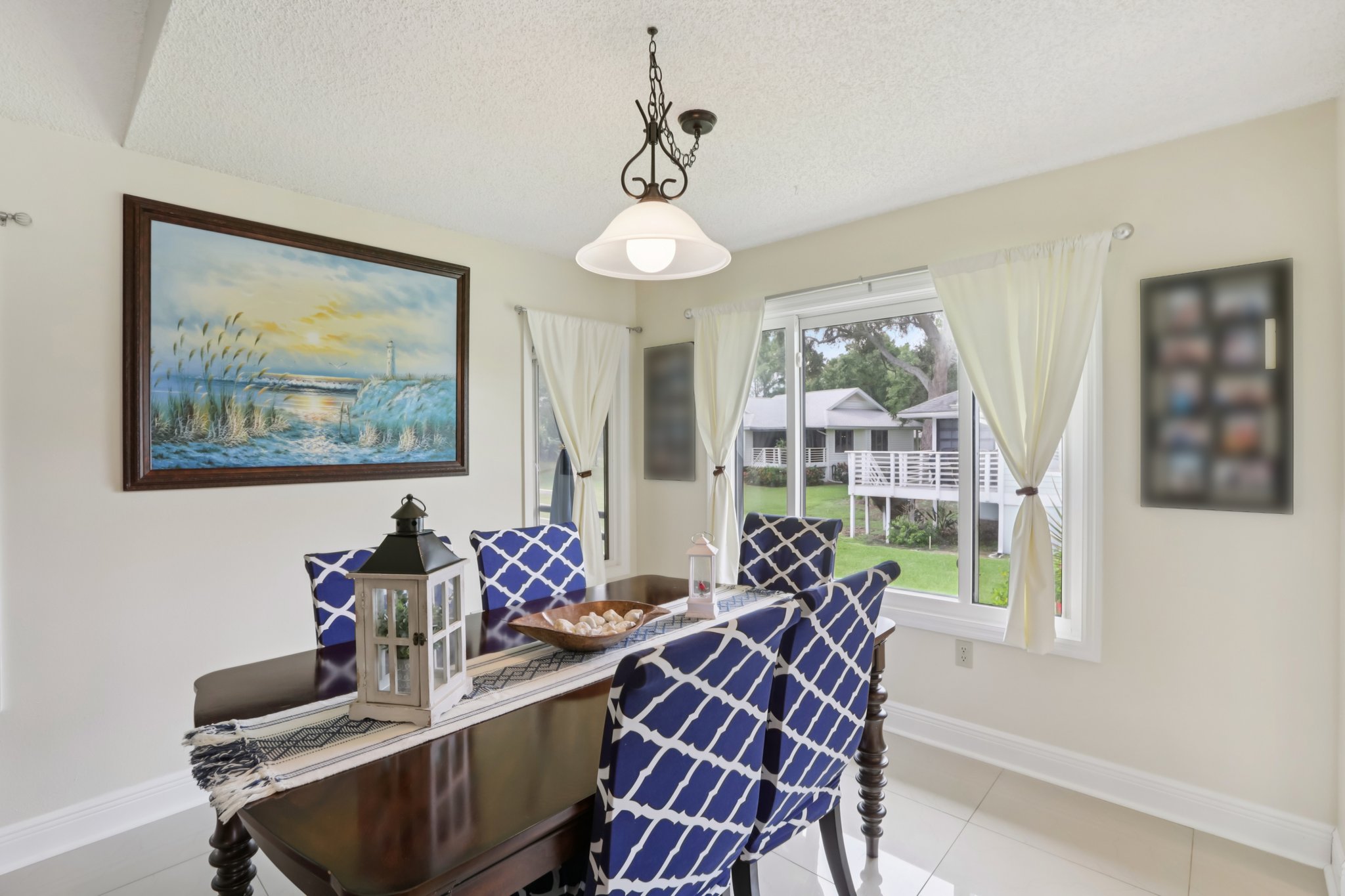 Lake Avoca Pl-S0909-017.jpg