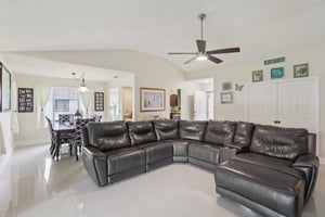 Lake Avoca Pl-S0909-012.jpg