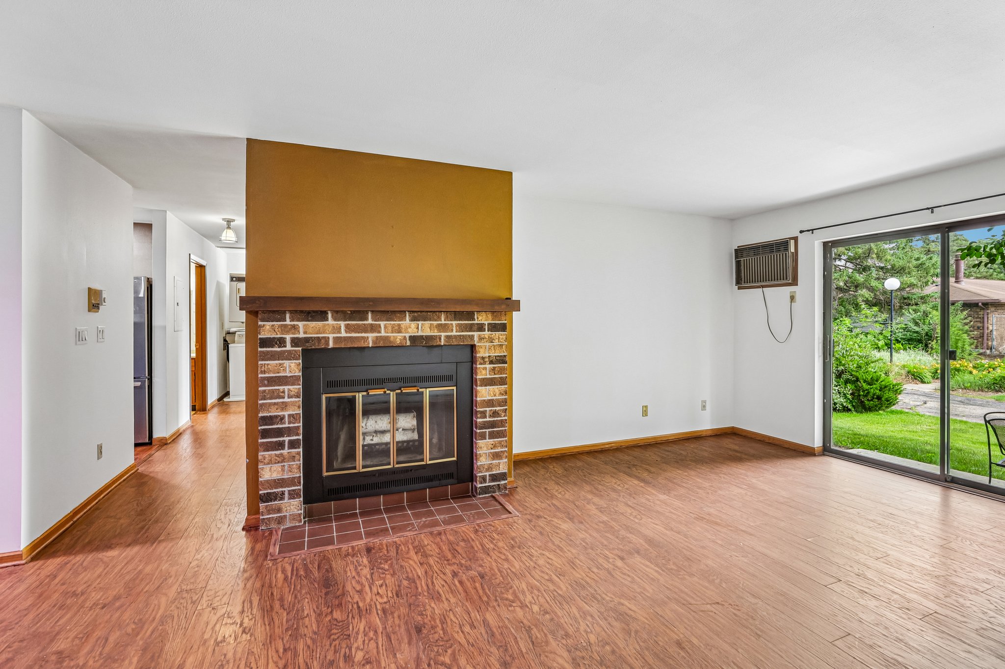 N Sunnyvale Ln C-S1706-004.jpg