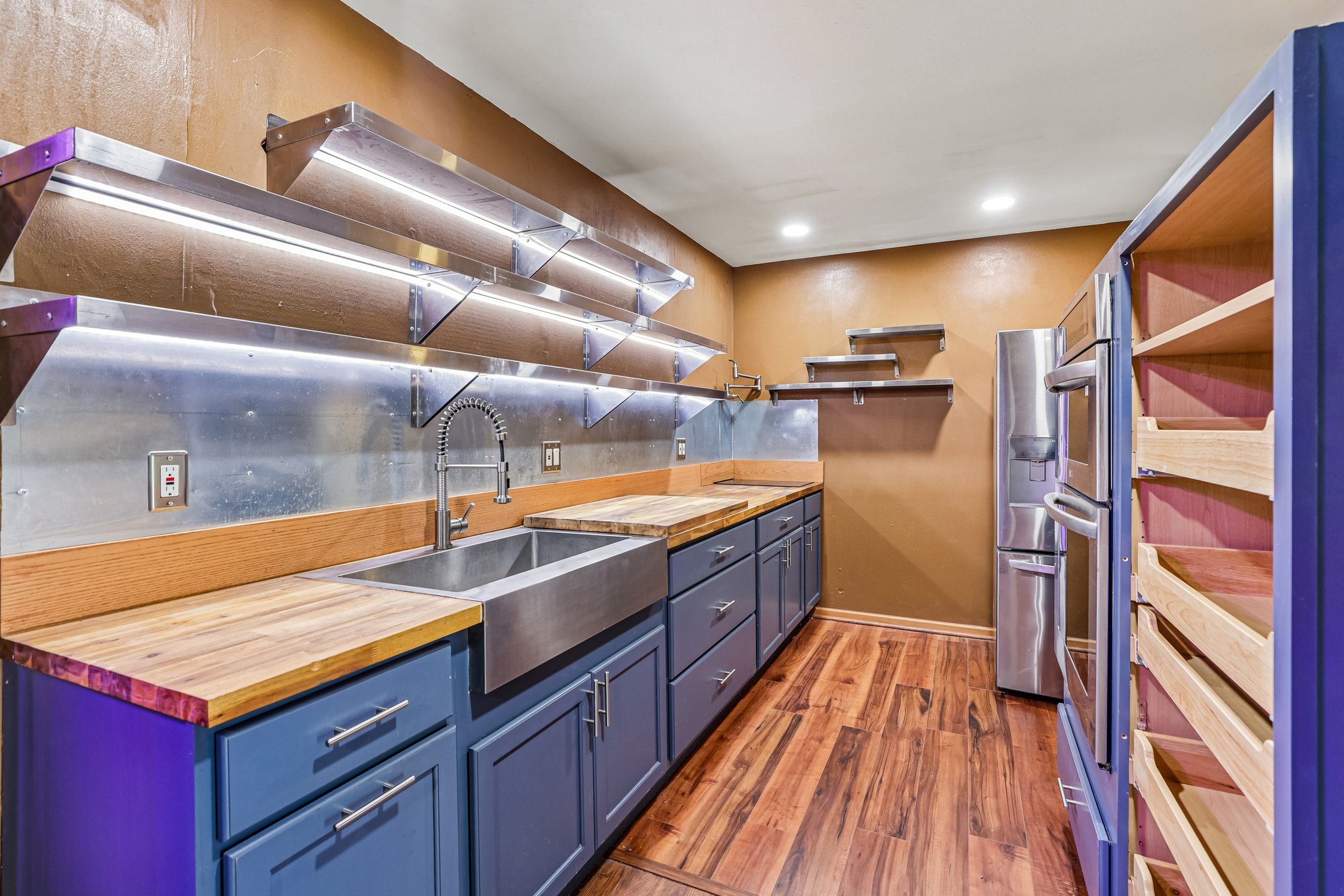 N Sunnyvale Ln C-S1706-011.jpg