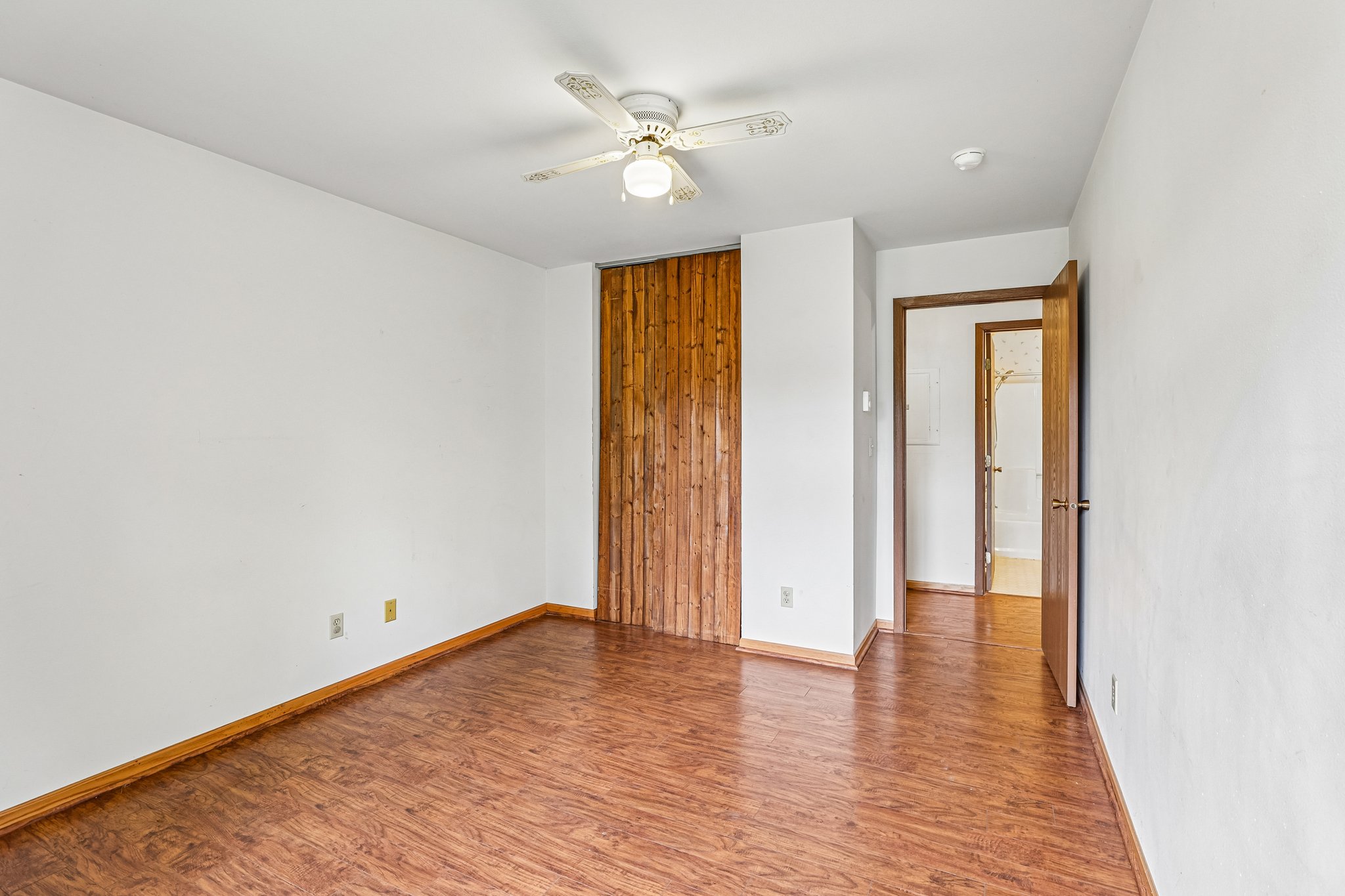 N Sunnyvale Ln C-S1706-017.jpg