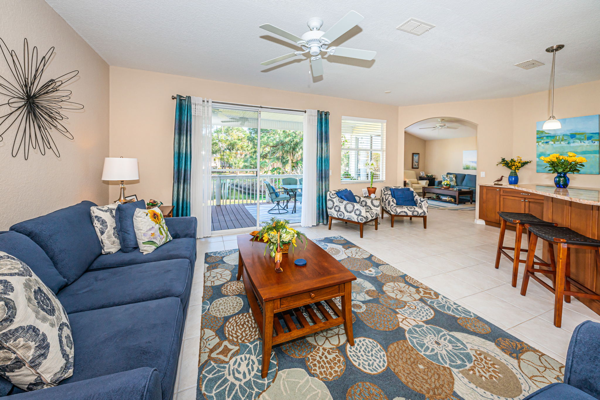 Living Room1-2