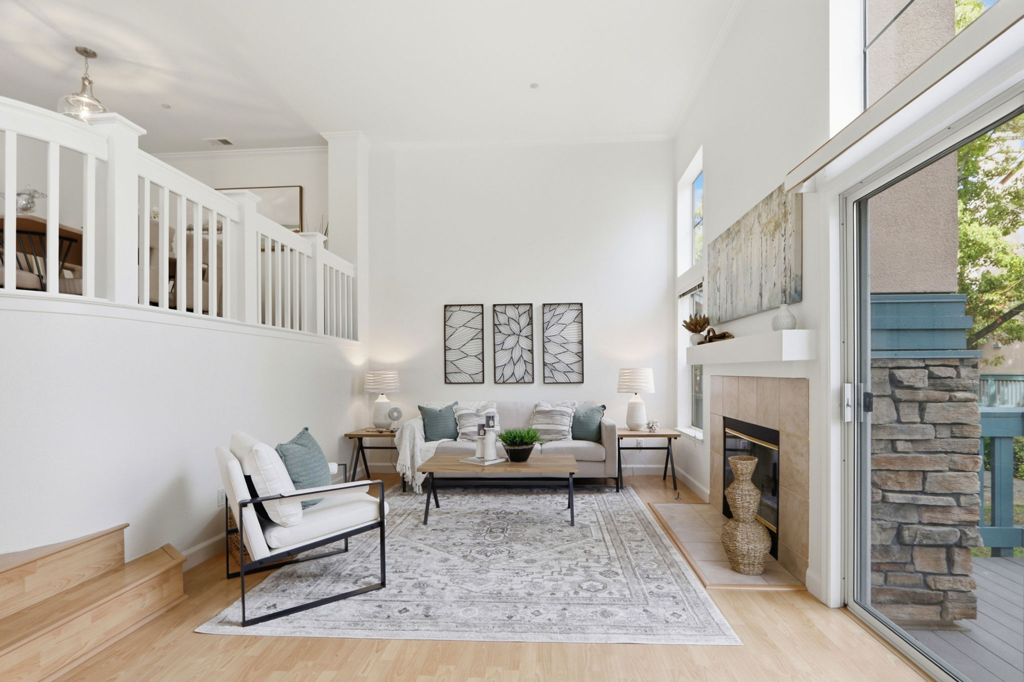 009_F8_1007 Vardin Terrace