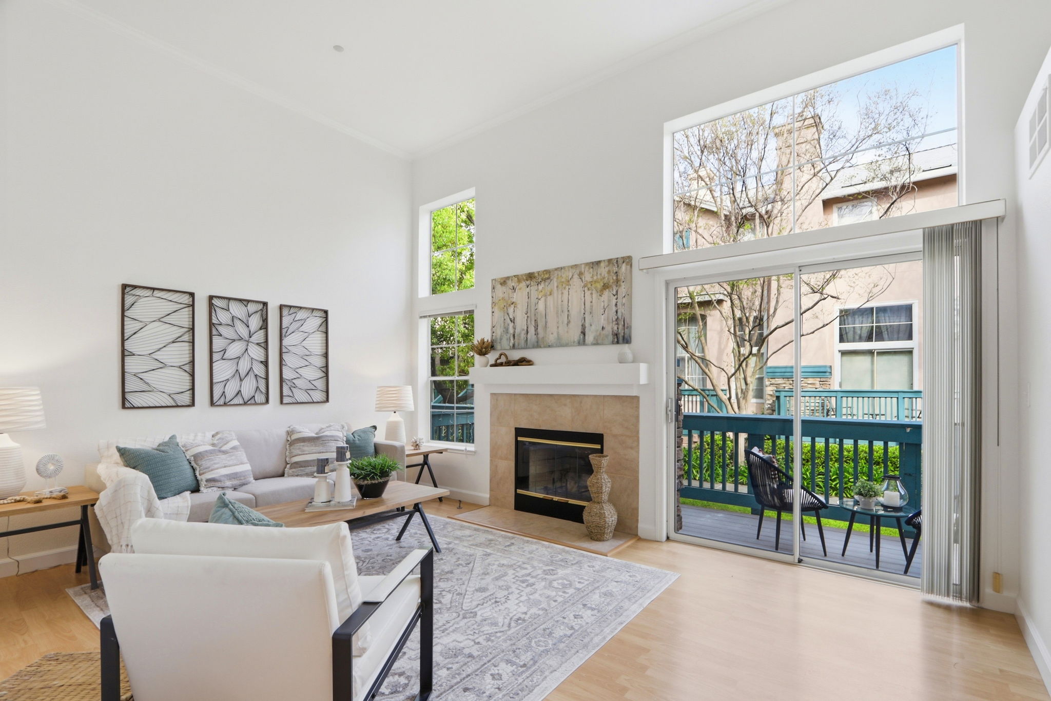 012_F8_1007 Vardin Terrace