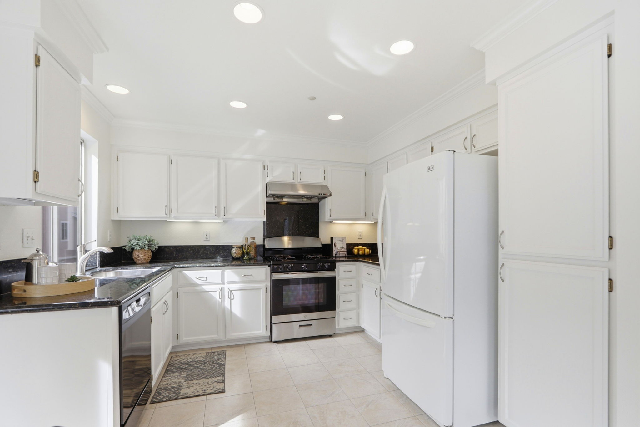 019_F8_1007 Vardin Terrace