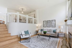 011_F8_1007 Vardin Terrace