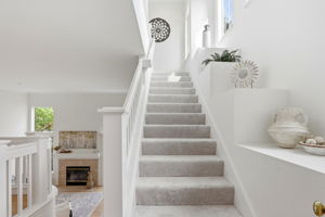 029_F8_1007 Vardin Terrace