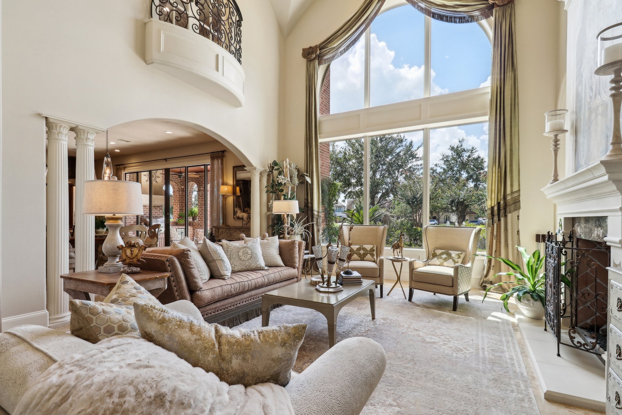 Wavecrest Ct-006.jpg