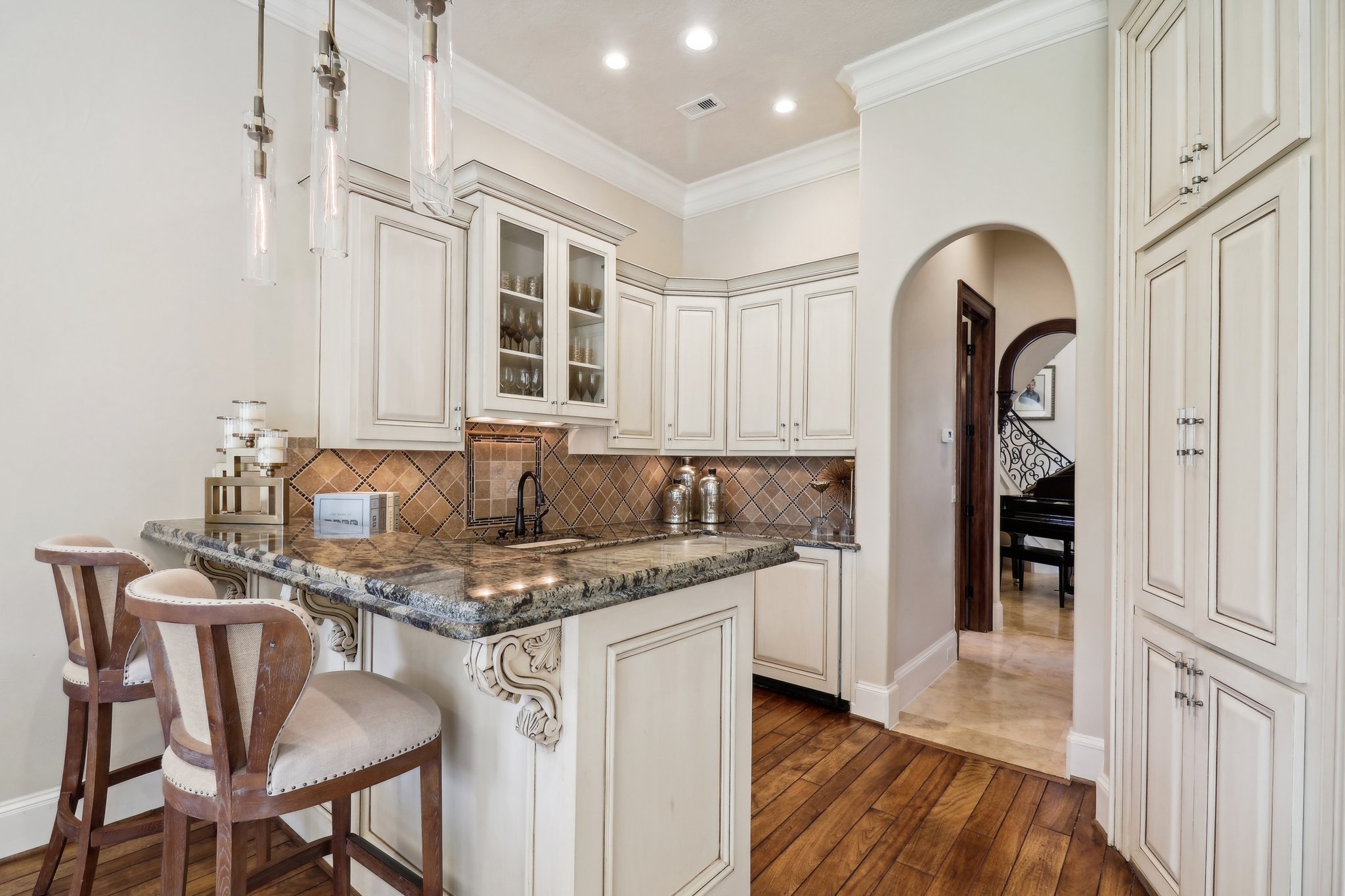 Wavecrest Ct-015.jpg