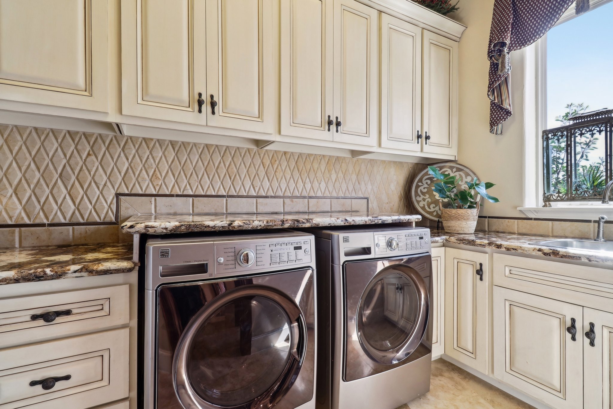 Wavecrest Ct-029.jpg
