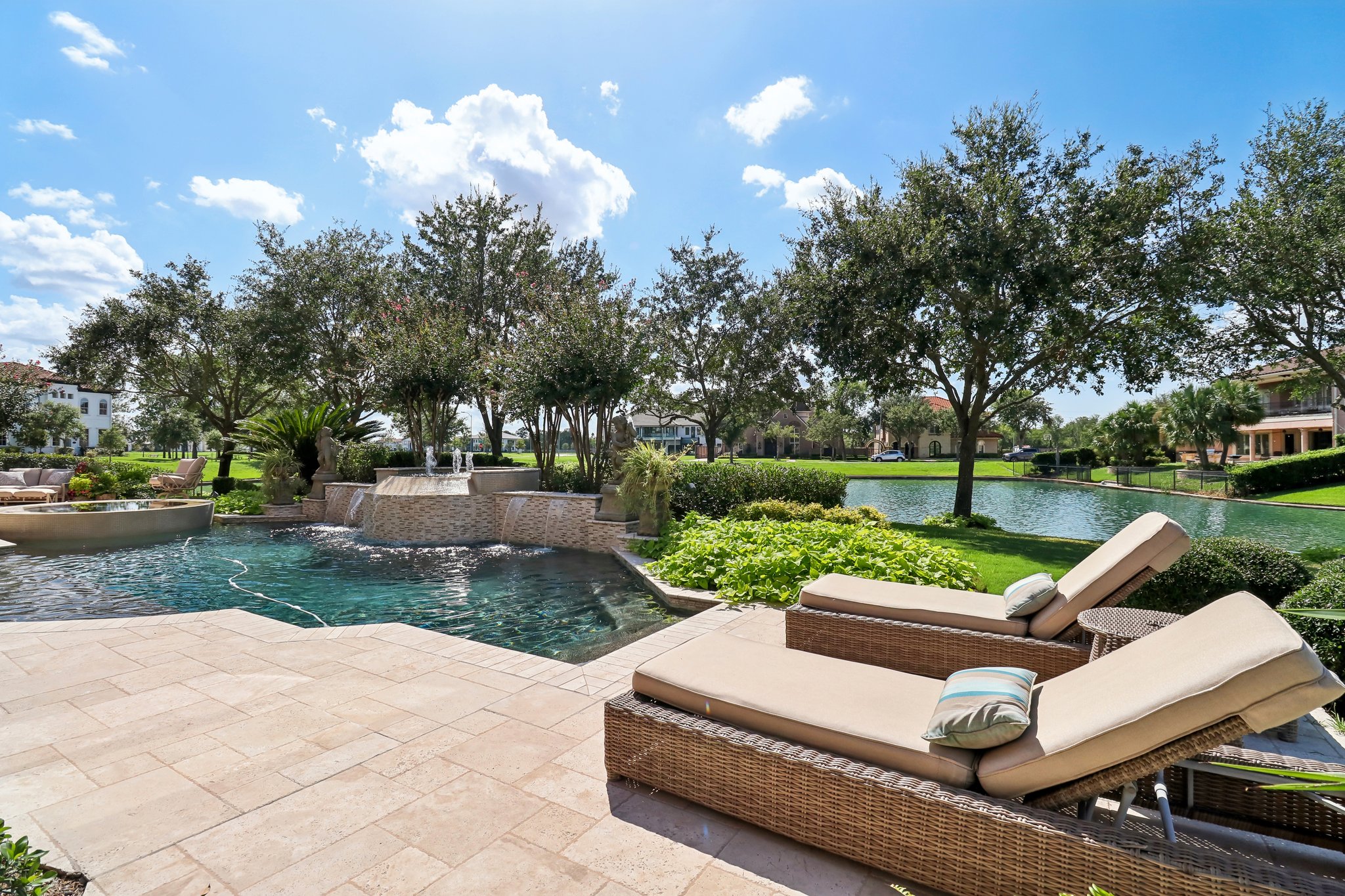 Wavecrest Ct-075.jpg