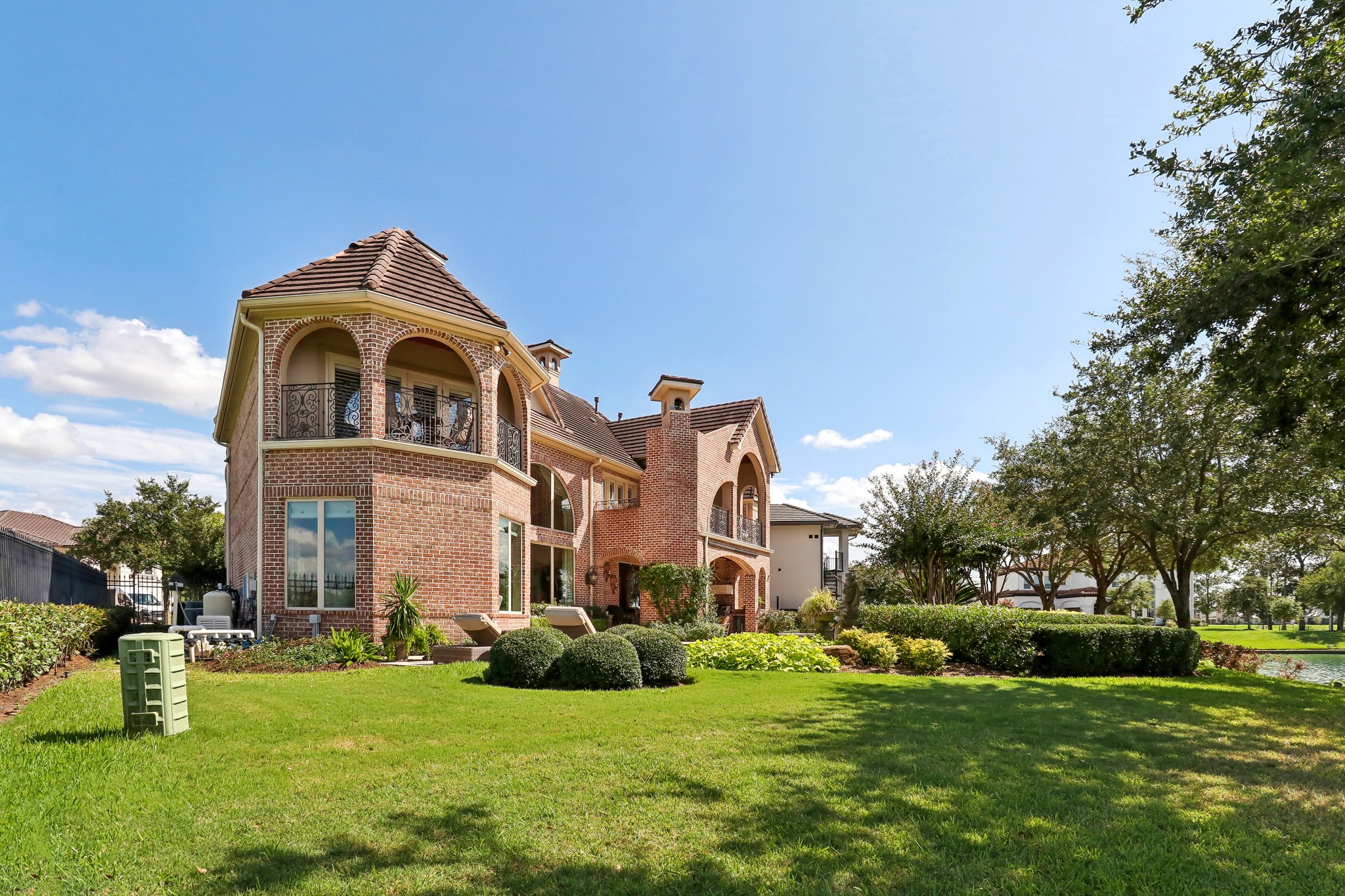 Wavecrest Ct-077.jpg