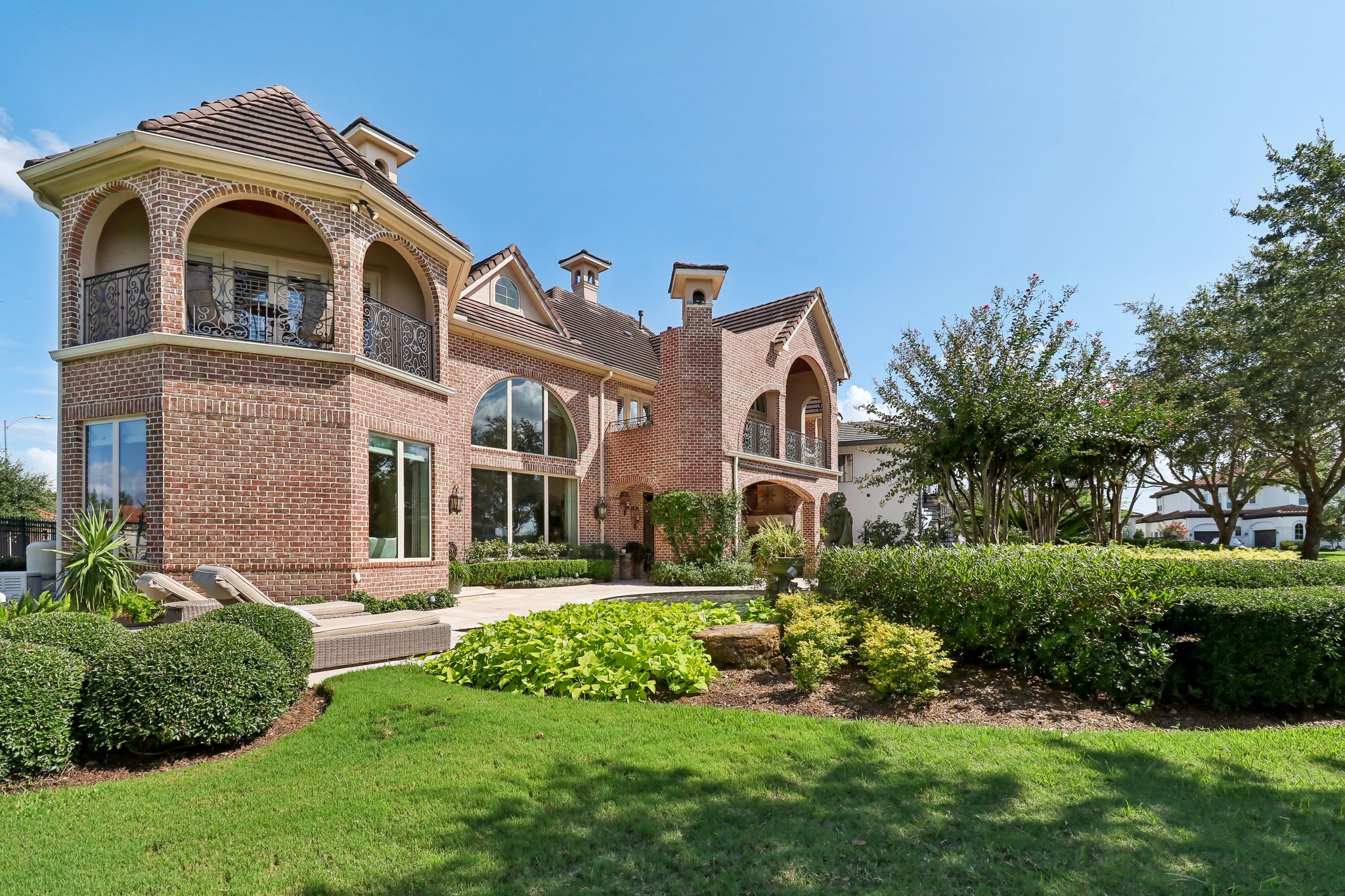 Wavecrest Ct-078.jpg