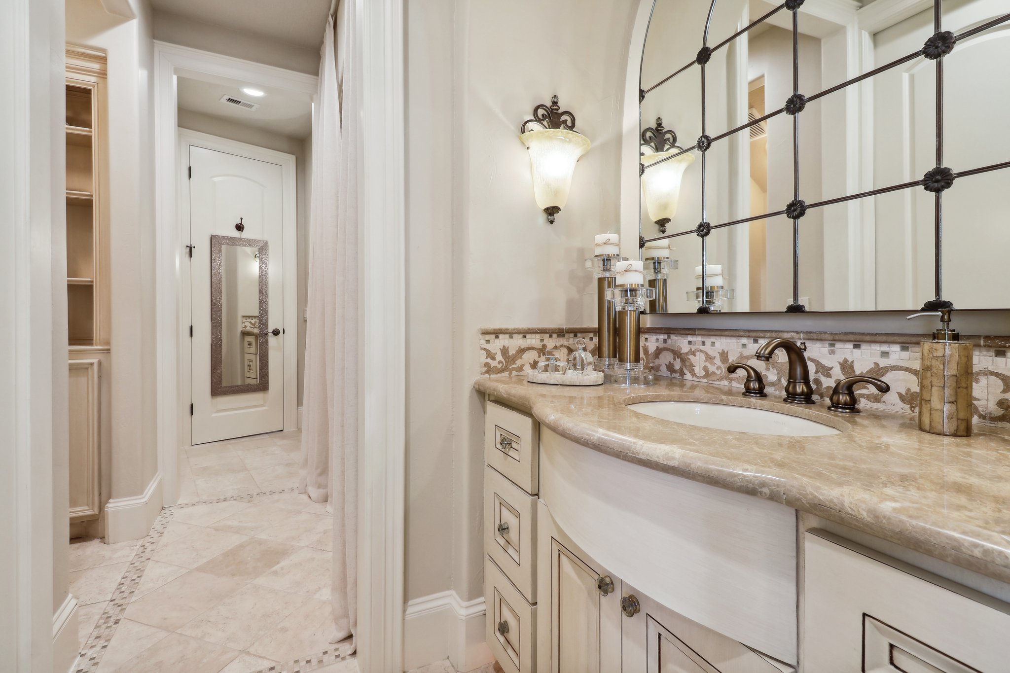 Wavecrest Ct-084.jpg