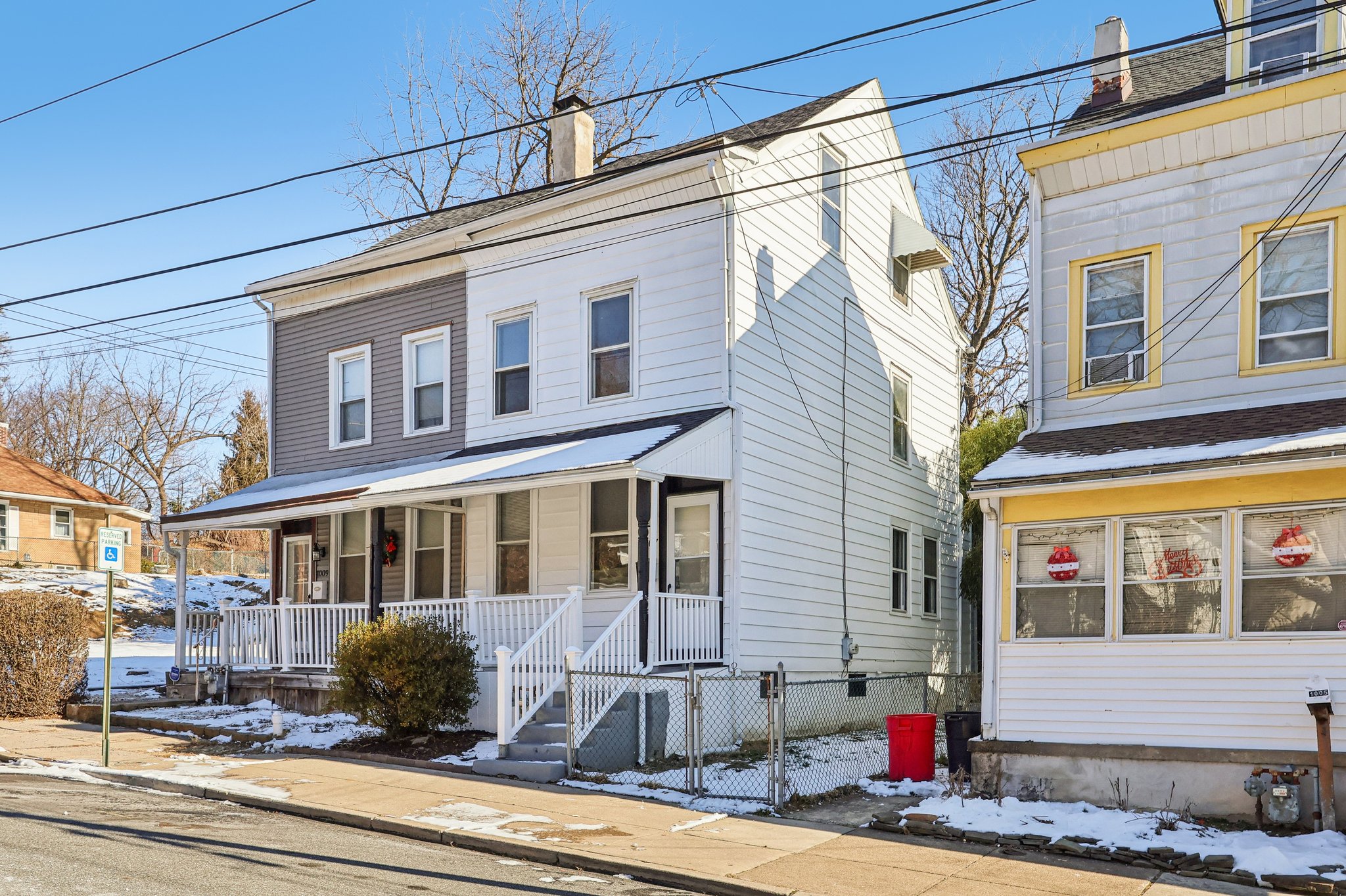 Woodside Ave-S2101-002.jpg