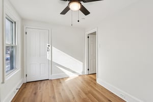 Woodside Ave-S2101-022.jpg