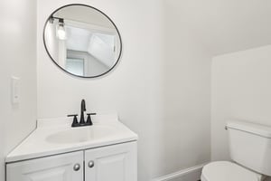 Woodside Ave-S2101-027.jpg