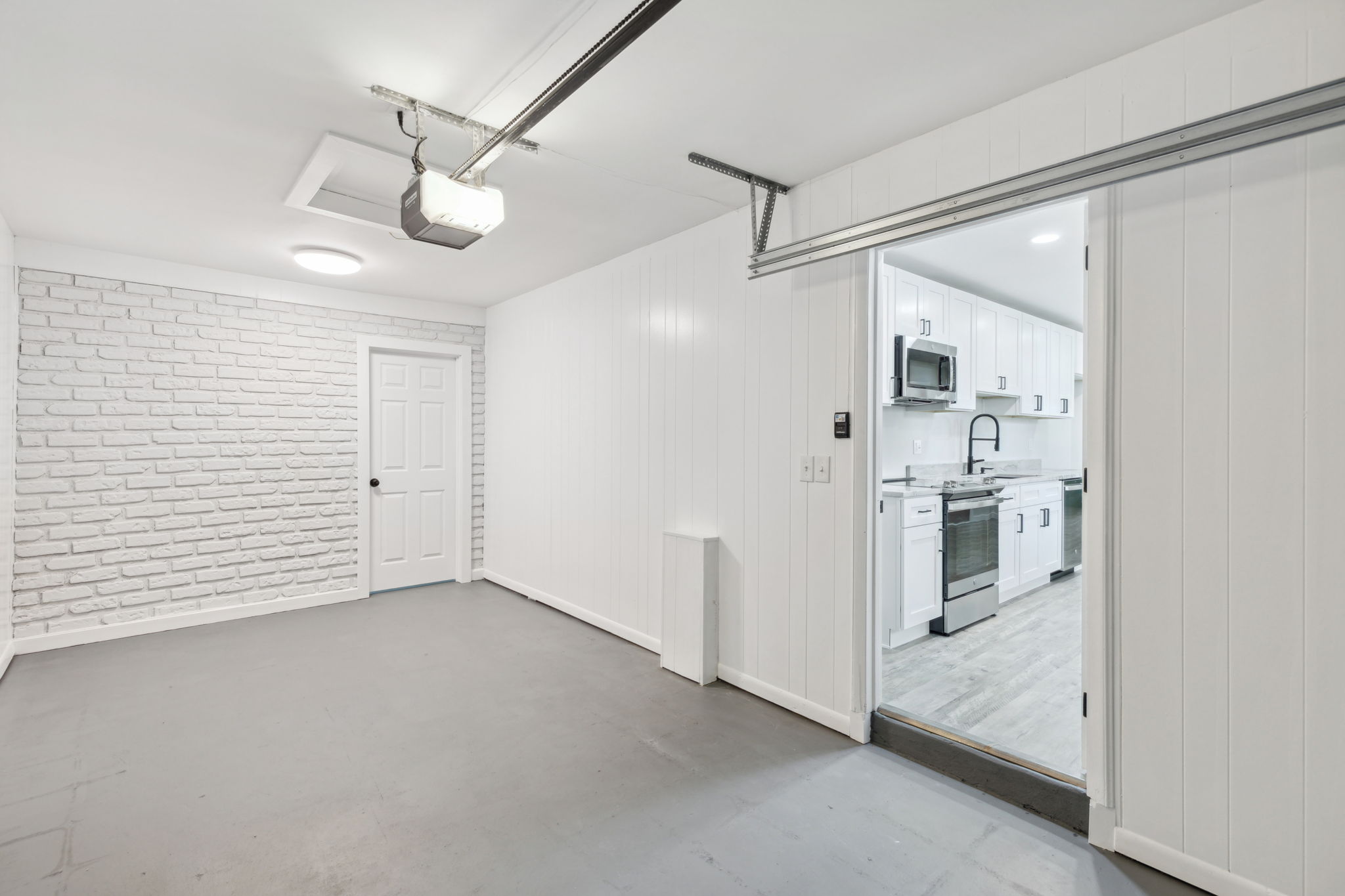 08_Interior
