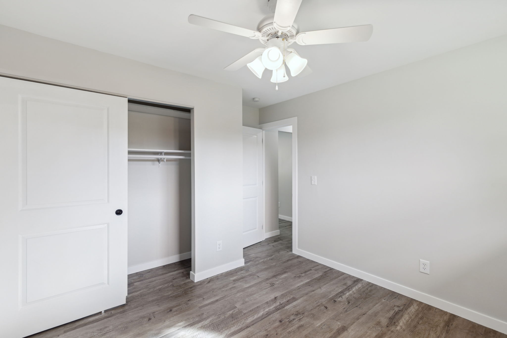 18_Interior