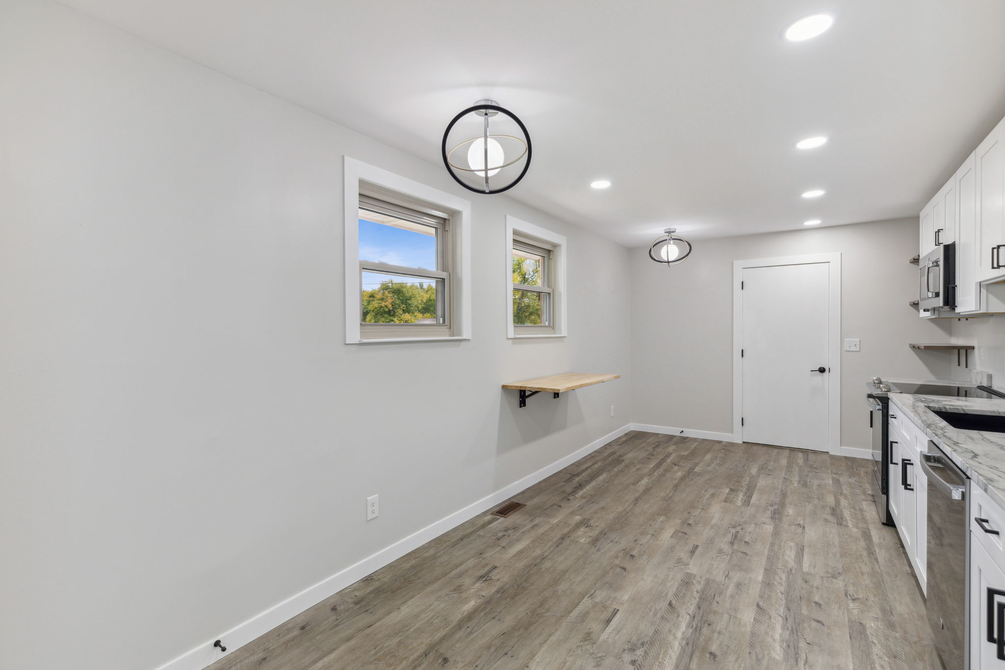 12_Interior