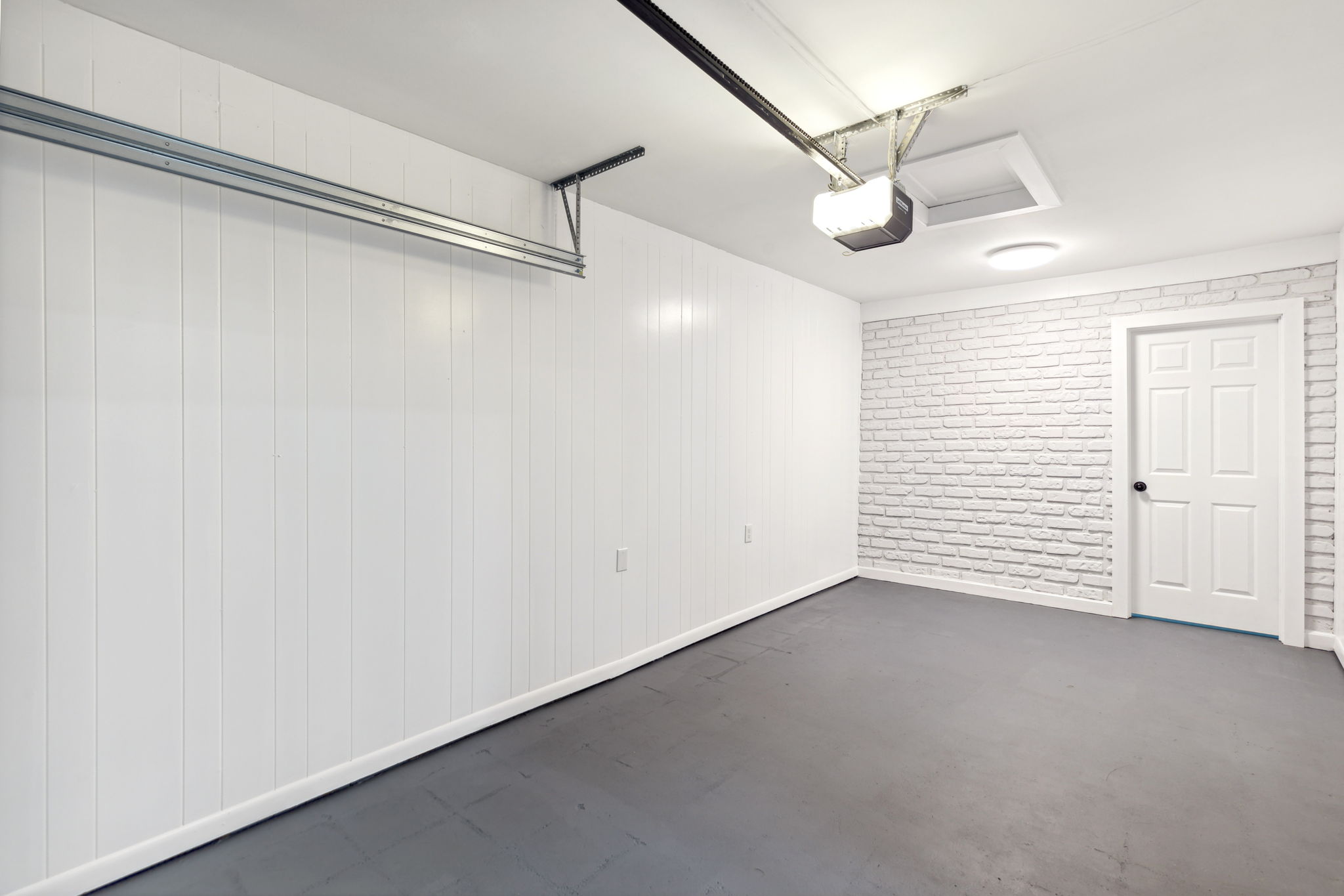 30_Interior