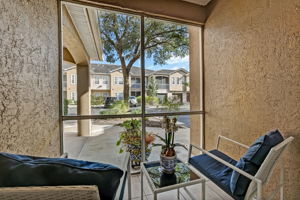Screened-in Porch