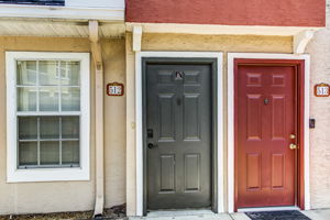 Front Entry Detail